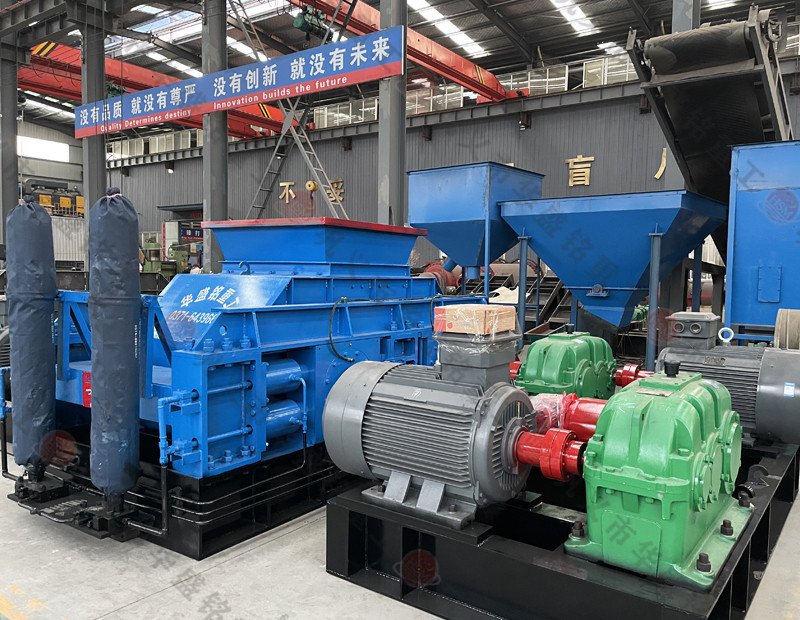 砂石廠對(duì)輥制砂機(jī)多少錢(qián)？如何提高制砂機(jī)的產(chǎn)量?